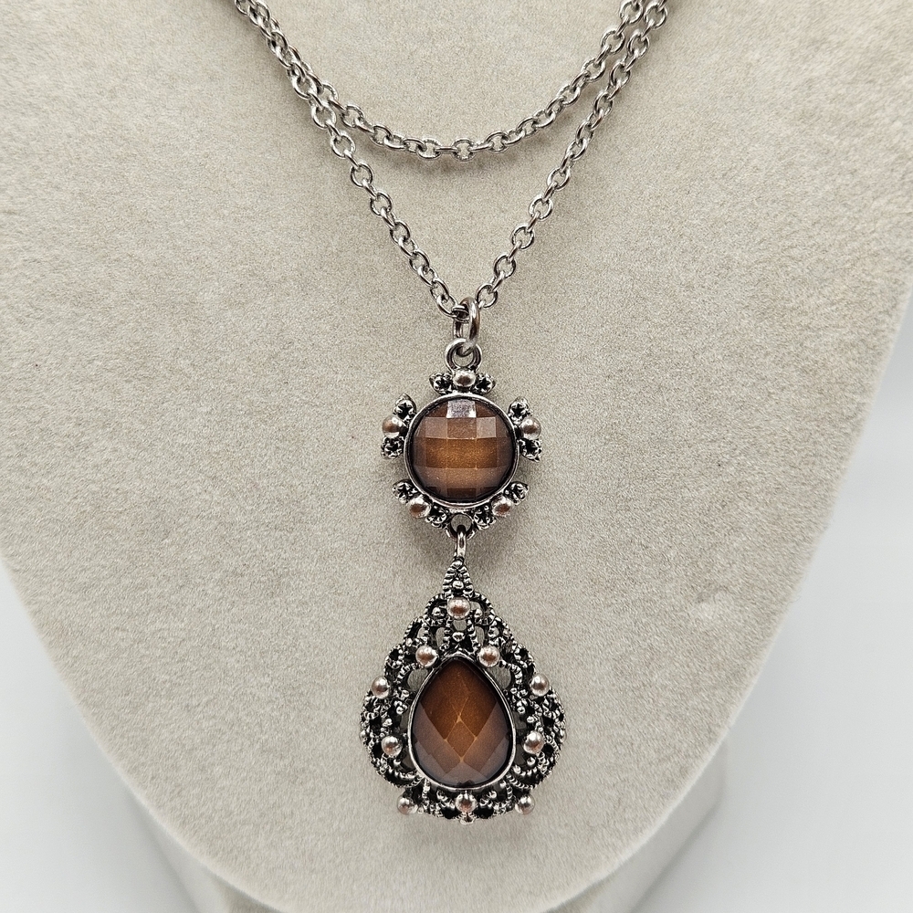 VINTAGE Ornate Victorian Style Faceted Teardrop Gunmetal Pendant Necklace